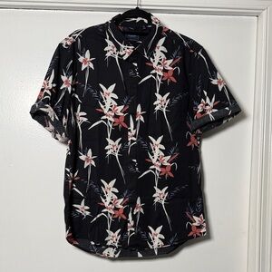 7 Diamonds Black Short-Sleeve Floral Button-Down Shirt